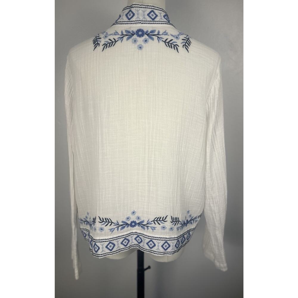 J JILL Gauzy White Open Front Cardigan Blue Embroidery S Floral  Boho Beachy - Picture 6 of 16